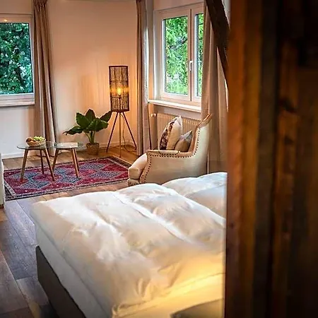 Engel 16, Boutique - Adults Only 2*